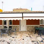 A&n Beachfront Terrace House On The Promenade בית נופש *