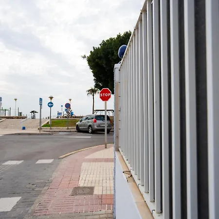 בית נופש A&n Beachfront Terrace House On The Promenade *
